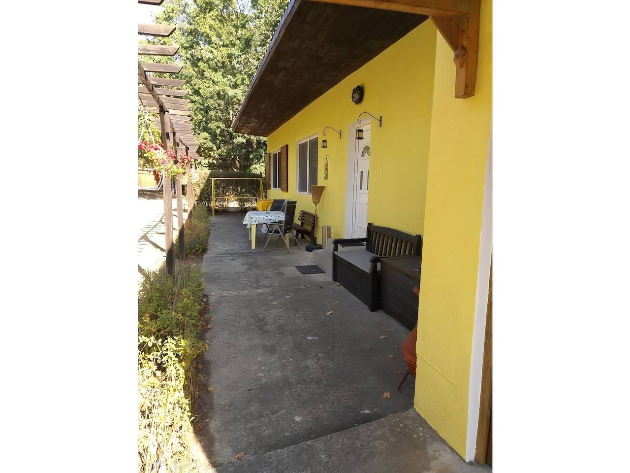 At Bauernsee Modern retreat in Kagel, Grünheide