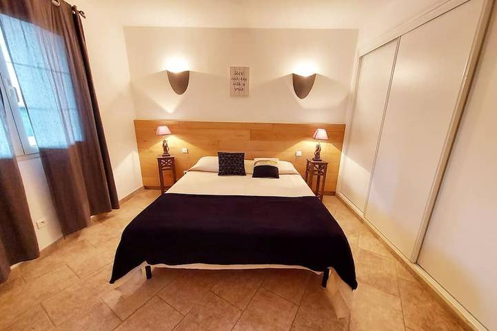 Apartments in Residence with swimming pool in Zonza, Arrondissement de Sartène