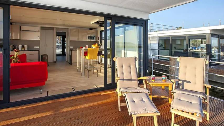 Boot für 3 Personen, mit Terrasse in Ribnitz-Damgarten - 4