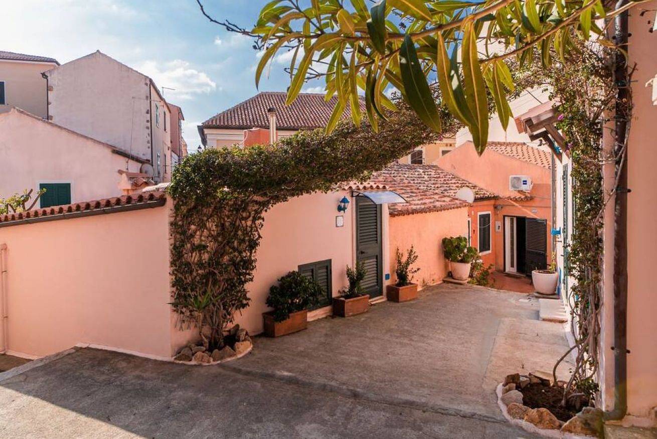 Ganze Wohnung, Ferienwohnung für 2 Personen in Parco Nazionale dell'Arcipelago di La Maddalena, La Maddalena