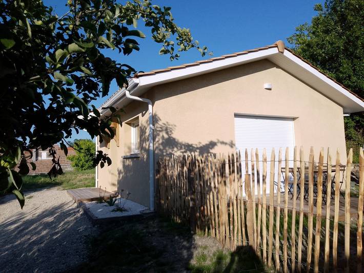 Gîte pour 2 personnes, avec jardin en Gironde - 2