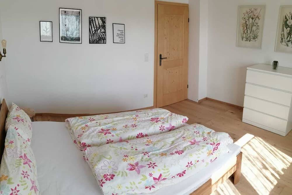 Ganze Wohnung, Ferienwohung mit 2 Schlafzimmern, 85 qm in Traunstein, Chiemsee