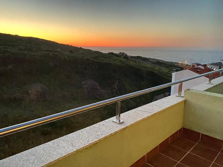 Apartamento para 8 personas, con Balcón y Terraza además de Jardín y Piscina en Malpica de Bergantiños