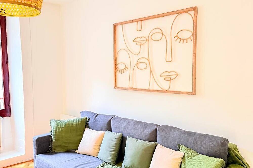 Hel lejlighed, Cozy apartment in Geneva City Center in Plainpalais, Genève