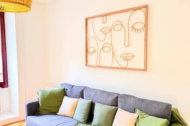Entire apartment, Cozy apartment in Geneva City Center in Plainpalais, Genève
