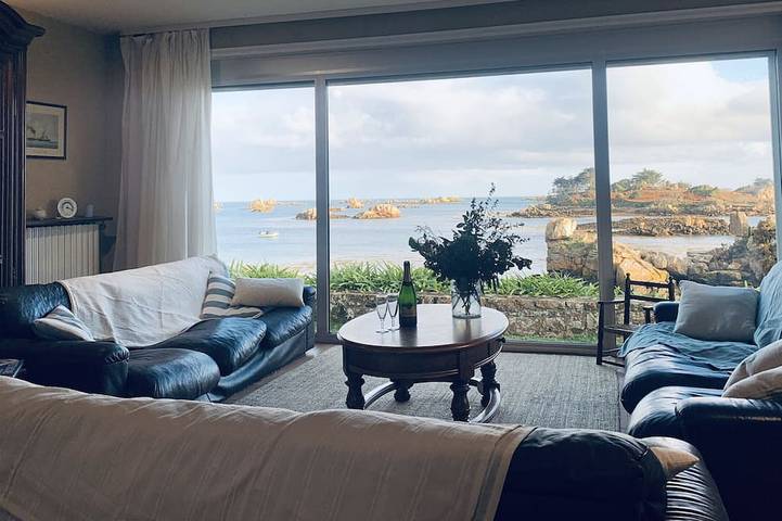 Maison pour 12 personnes, avec jardin, animaux acceptés à Île-de-Bréhat