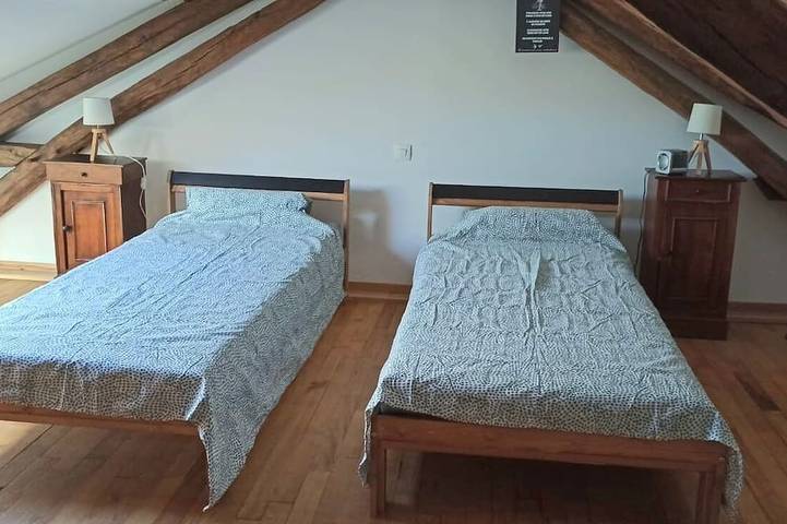 Location de vacances pour 7 personnes, avec jardin à Couze-et-Saint-Front - 4