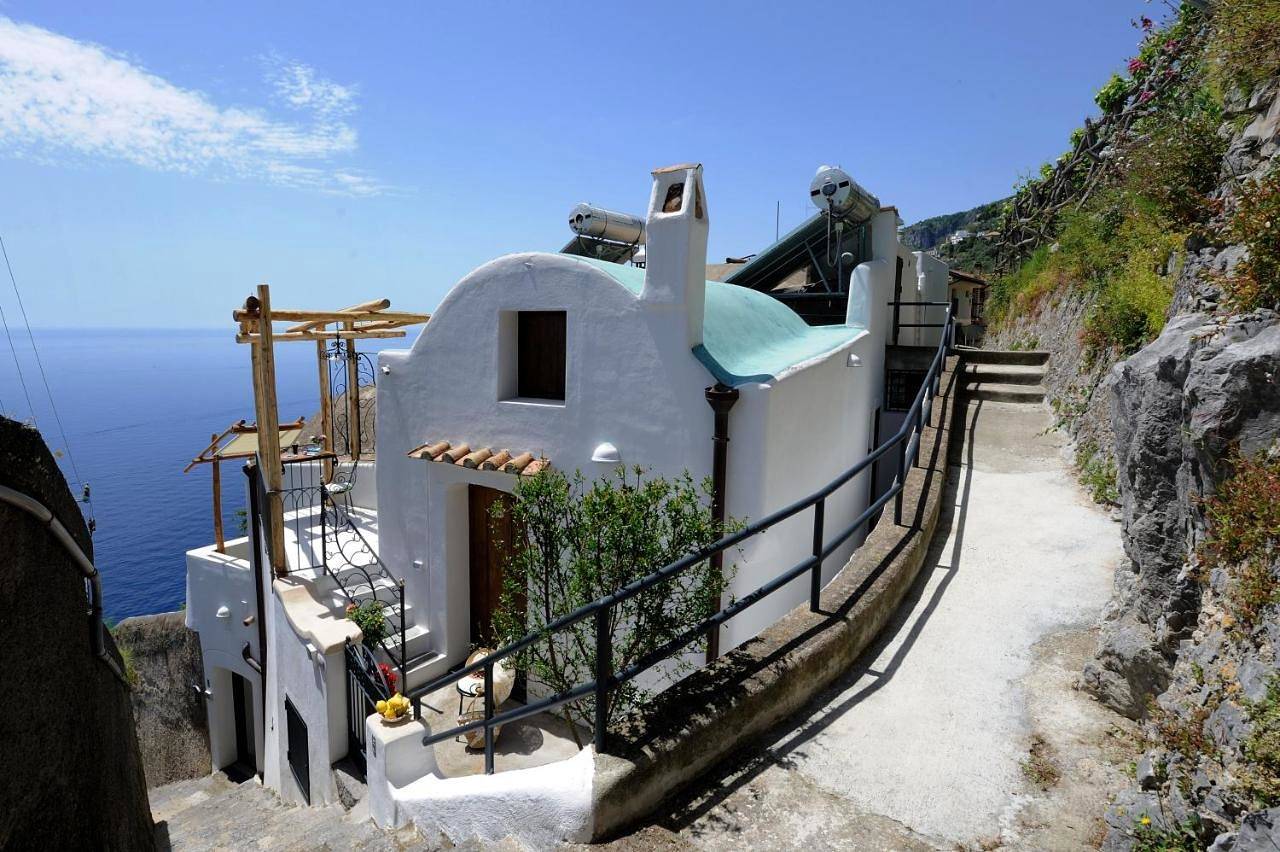 La Casa Del Melograno in Furore, Sorrento Coast