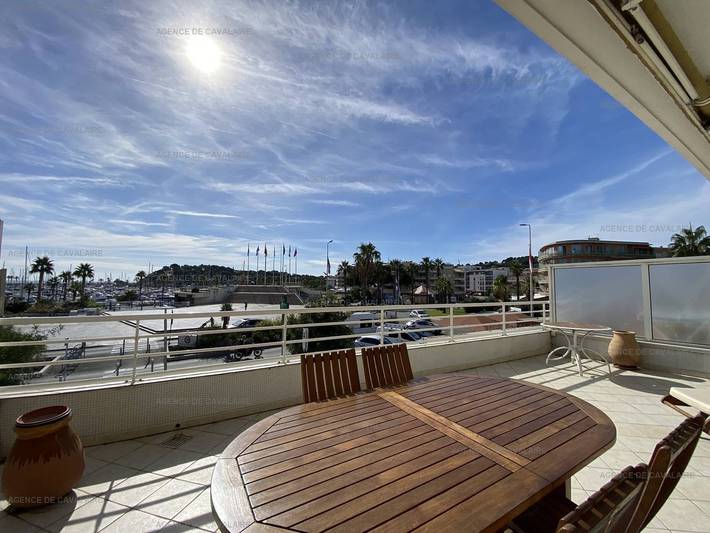 Ferienwohnung für 6 Personen, mit Pool in Cavalaire-sur-Mer - 2