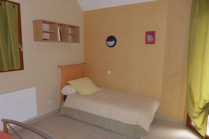 Gîte pour 6 personnes, avec jardin et terrasse, animaux acceptés dans Haute-Marne - 4