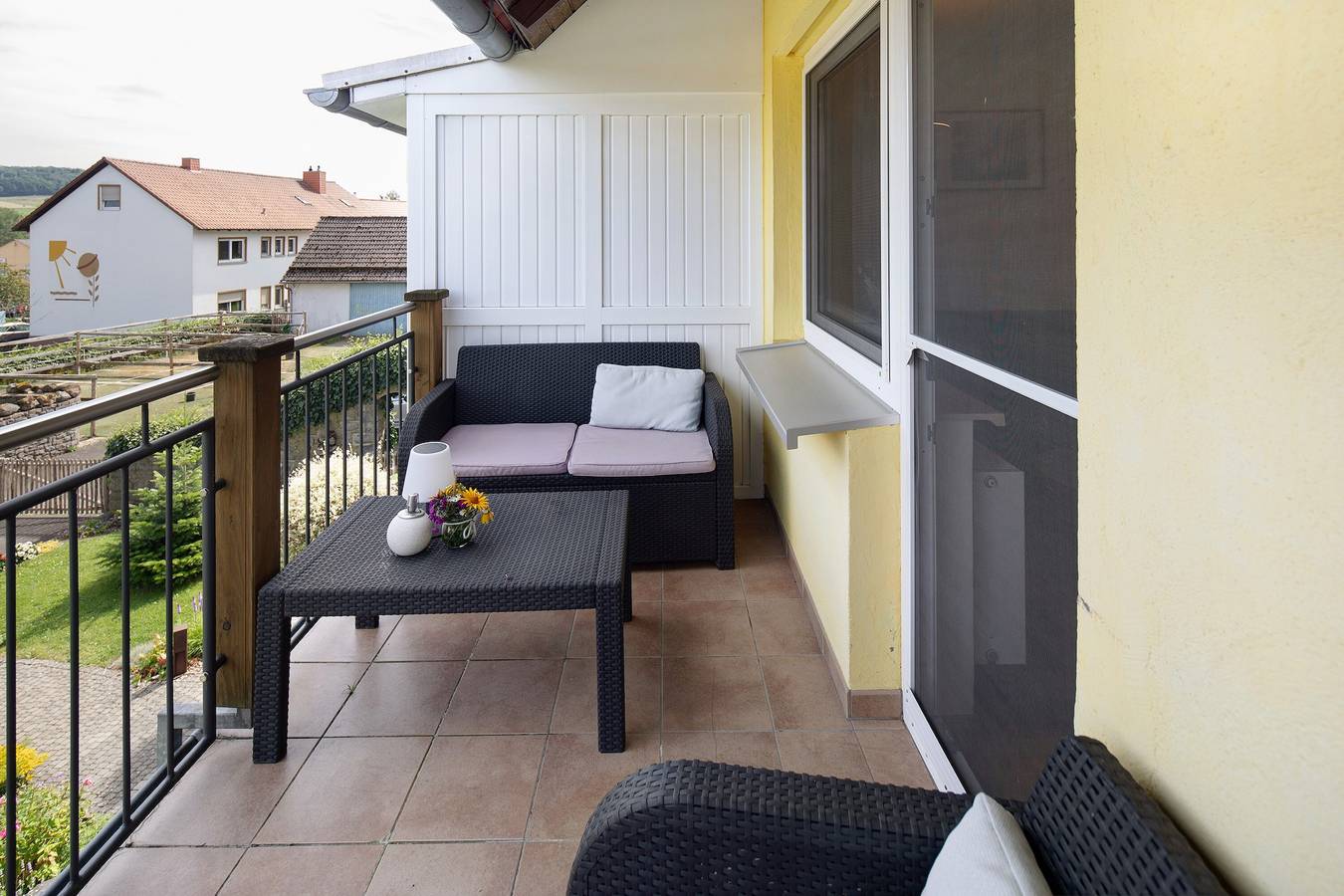 Ganze Wohnung, Apartment 'Wiesenschneiders' mit gemeinsamer Terrasse, Gemeinschaftsgarten und Wlan in Nieder-Moos, Freiensteinau