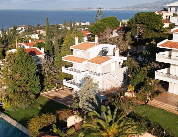 Location de vacances pour 10 personnes, avec piscine ainsi que vue et jardin dans Anavissos - 4