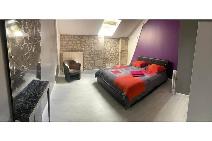 Location de vacances pour 14 personnes, avec jardin à Anché - 2