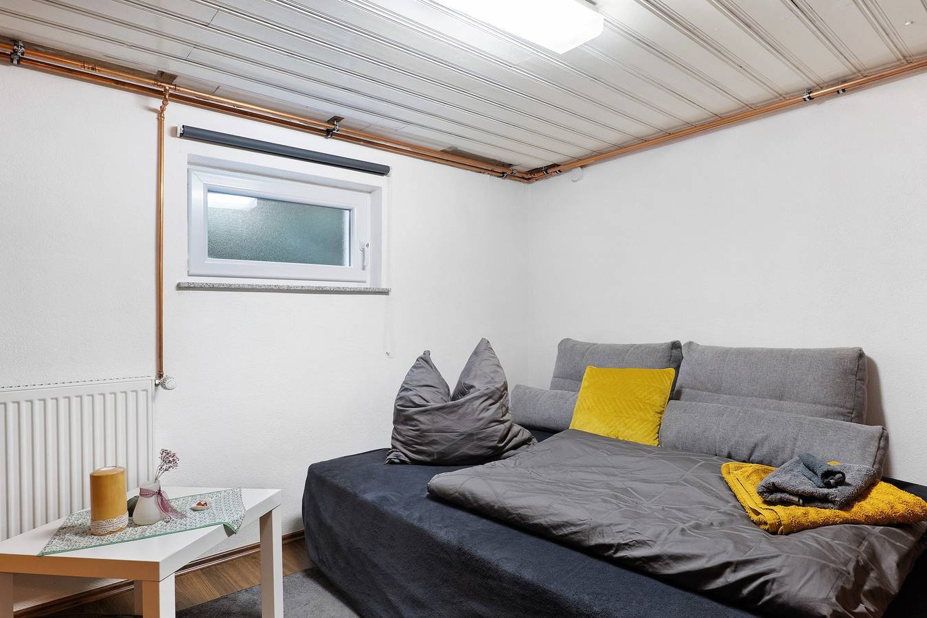Pension 'Sleep and Go' mit Gemeinschaftsgarten und Wi-Fi in Mundelsheim, Landkreis Ludwigsburg