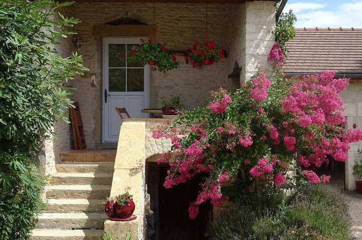 Gîte pour 4 personnes, avec Terrasse ainsi que Jardin et Vue