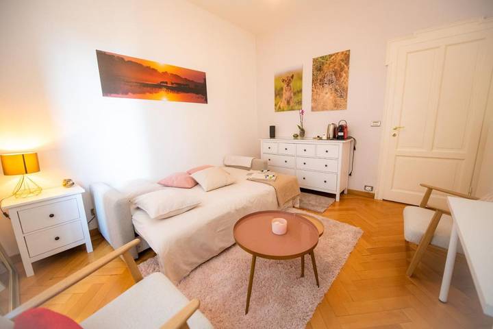 BnB für 2 Personen, mit Terrasse in Lugano