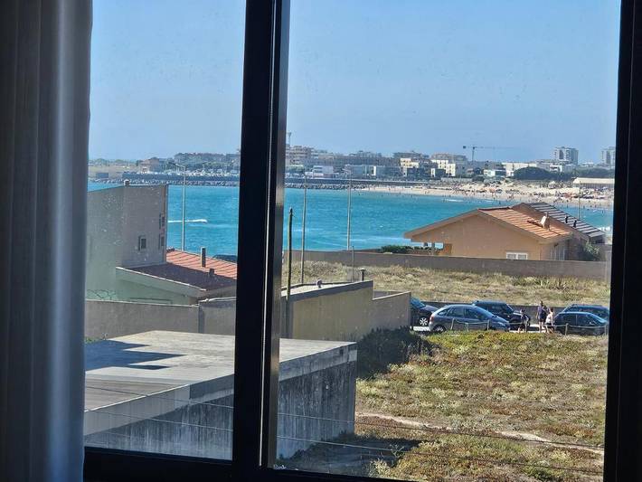 Gîte pour 7 personnes, avec terrasse et vue, animaux acceptés dans Árvore - 2