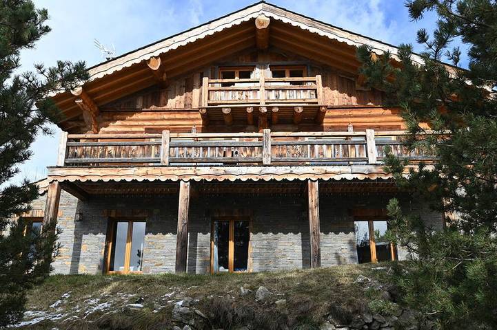 Maison de vacances pour 19 personnes, avec balcon ainsi que jardin et sauna à Font-Romeu-Odeillo-Via