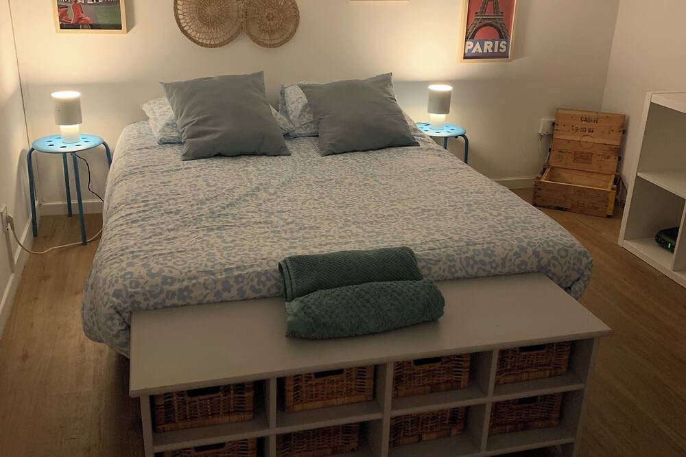 Cosy town house, 1 bedroom, sleeps 4 - Outsideeur 150 m² - Parking in Aubagne, Marseille region