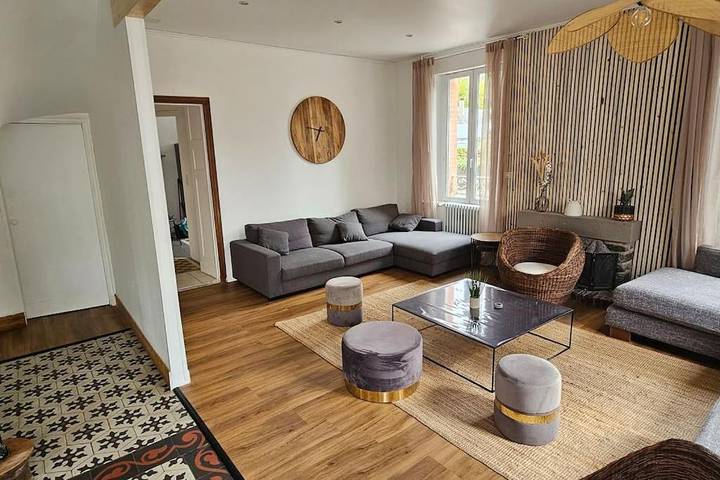 Location de vacances pour 15 personnes, avec jardin et vue à Pont-d'Ouilly - 4