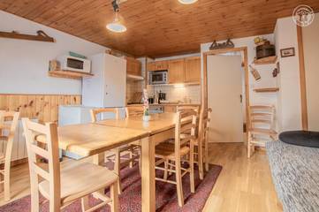 Gîte pour 8 personnes, avec jardin à Saint-Pancrace
