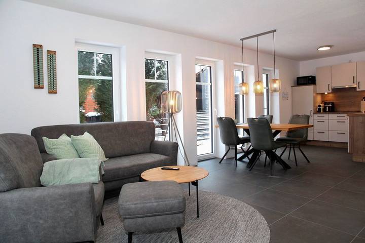 Ferienwohnung für 2 Personen, mit Garten und Terrasse in Krummhörn