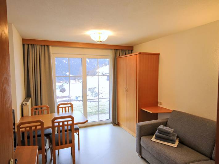 Ferienwohnung für 4 Personen, mit Terrasse und Garten in Kappl - 2