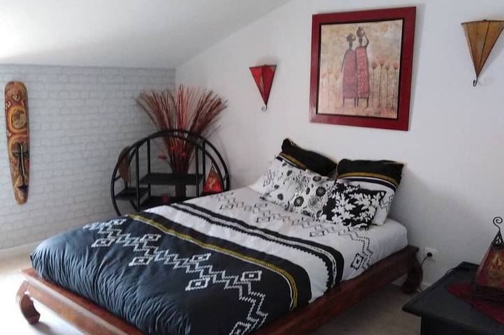 Gîte pour 14 personnes, avec jardin à L'Hermenault - 4