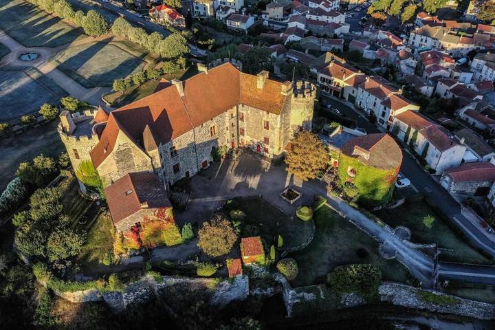 Chambre d’hôte pour 2 personnes, avec terrasse ainsi que jardin et vue