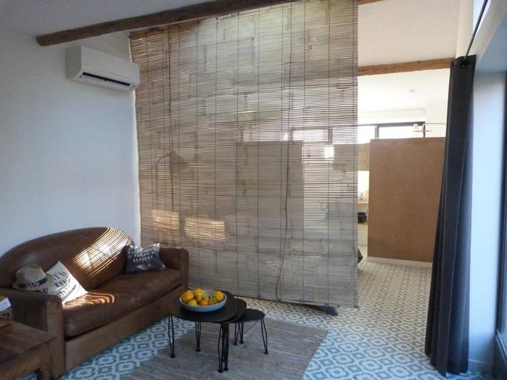 Maison d’hôte pour 3 personnes, avec Terrasse ainsi que Jardin et Vue à Arles - 3