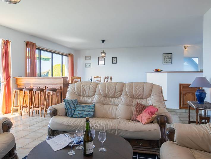 Location de vacances pour 6 personnes, avec terrasse et jardin à Plouescat - 2