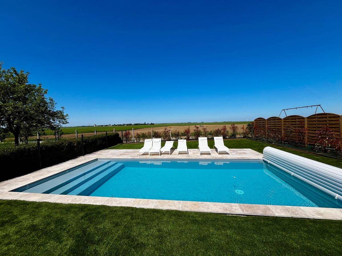 Six-Bedroom House in Cravant (Loiret), Vallée de la Loire