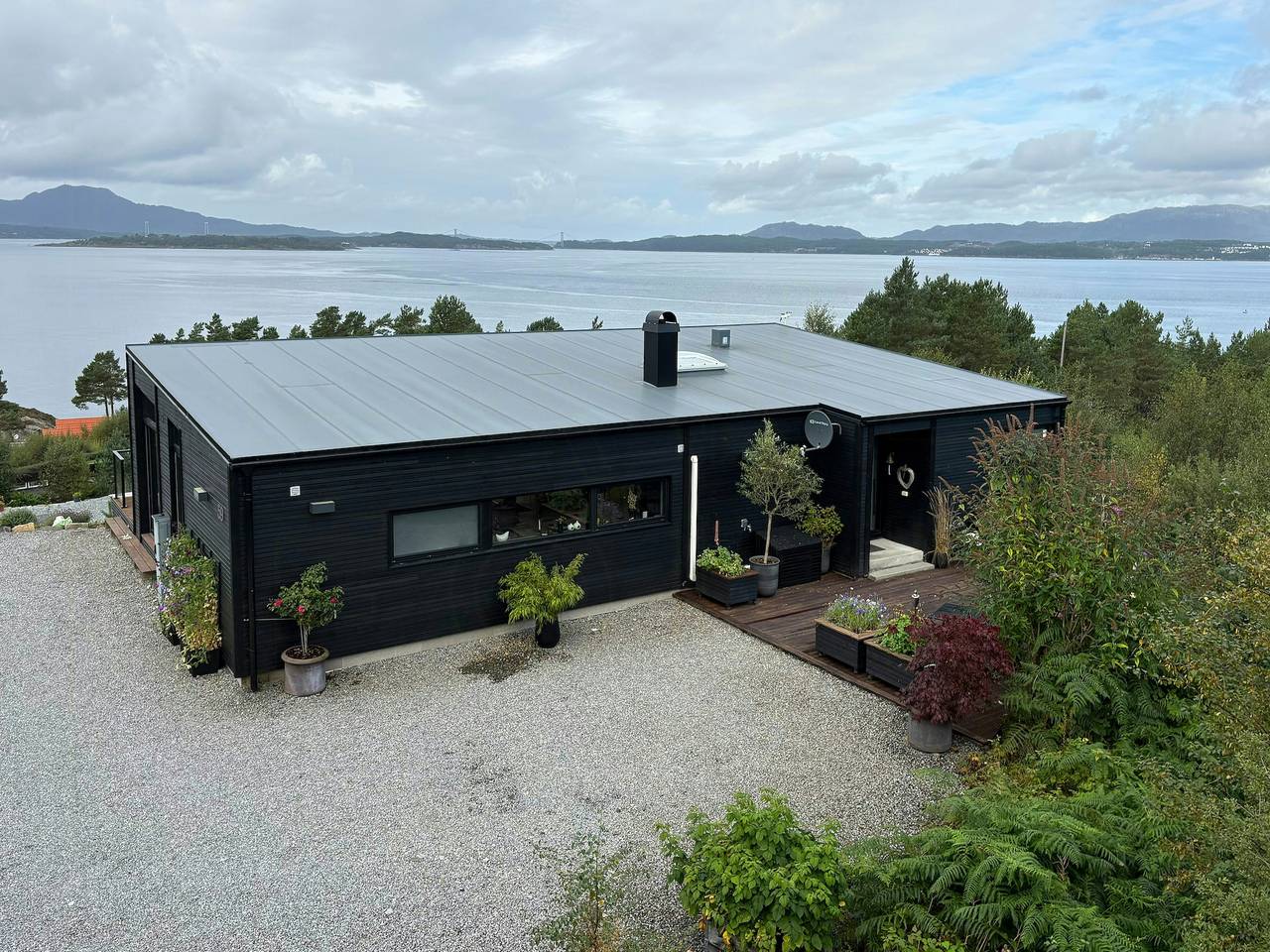 Fjordidylle – Ruhe, Natur und Aussicht in Valevåg, Hardangerfjord