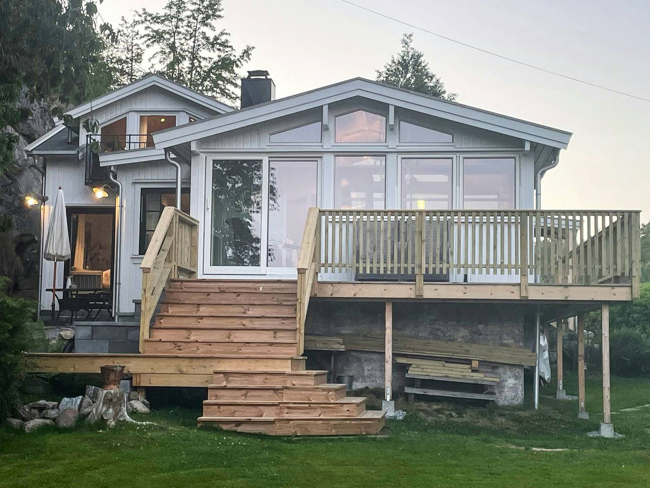 Hütte mit Dachboden in Strandnähe in Svalerødkilen in Halden