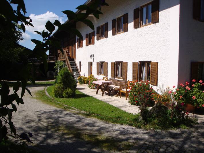 Gîte pour 5 personnes, avec jardin, adapté aux familles à Bad Endorf - 2