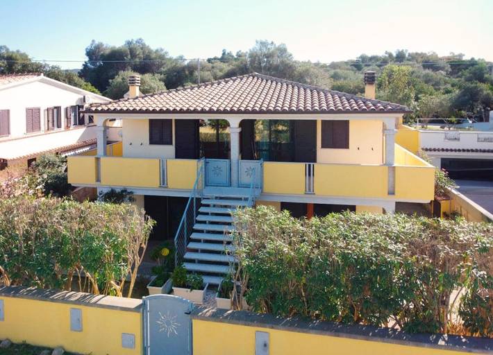 Ferienhaus mit Meerblick für 6 Personen, mit Balkon und Terrasse