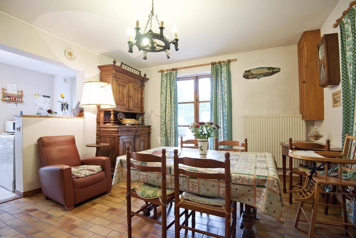 Gîte de charme de 70m2 avec jardin et WiFi in Tramoyes, Région de Bourg-en-Bresse