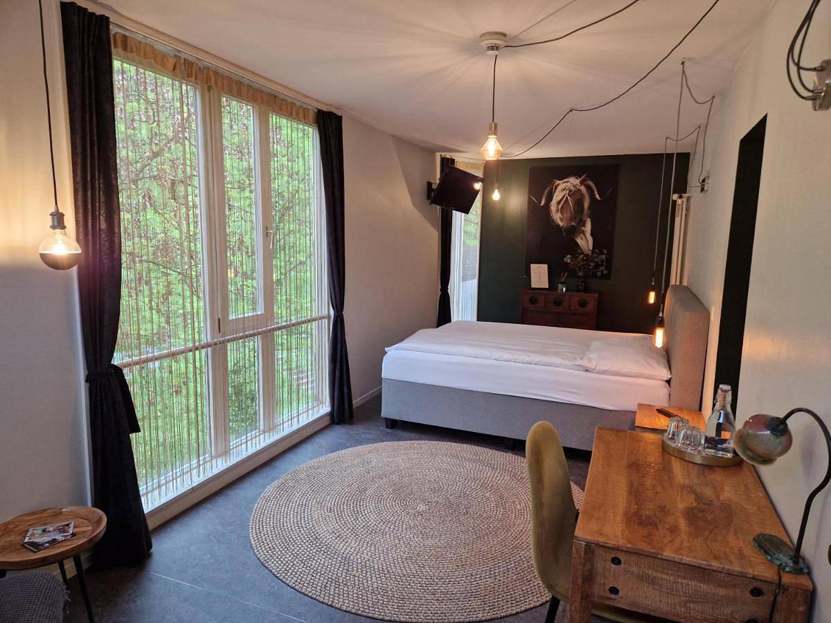 Hotel & Bistro Pêle-Mêle in Βέρνη, Canton of Bern