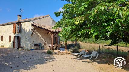 Gîte pour 7 personnes, avec terrasse, animaux acceptés à Mouzieys-Panens