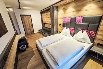 Chalet für 20 Personen in Tuxer Alpen, Aschau im Zillertal, Bild 4