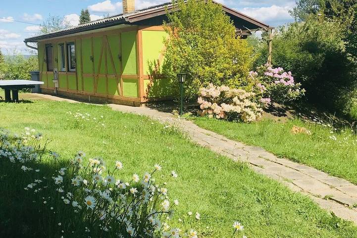 Ferienhaus für 4 Personen, mit Sauna und Garten sowie Terrasse in Bad Elster