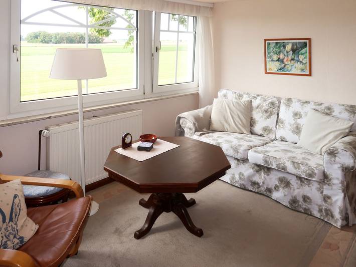 Ferienwohnung für 3 Personen, mit Terrasse und Garten sowie Ausblick in Leer und Umgebung - 3