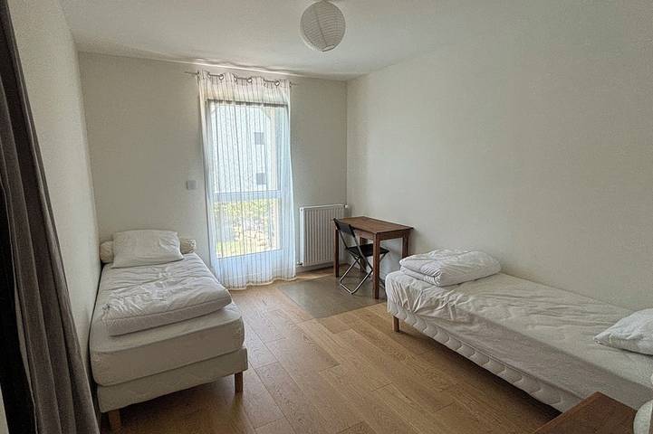 Two minutes from Dinard, beautiful seaside villa with heated pool. in Saint-Lunaire, Saint-Malo region