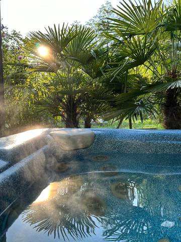 Cottage pour 7 personnes, avec terrasse ainsi que jacuzzi et jardin à Frangy