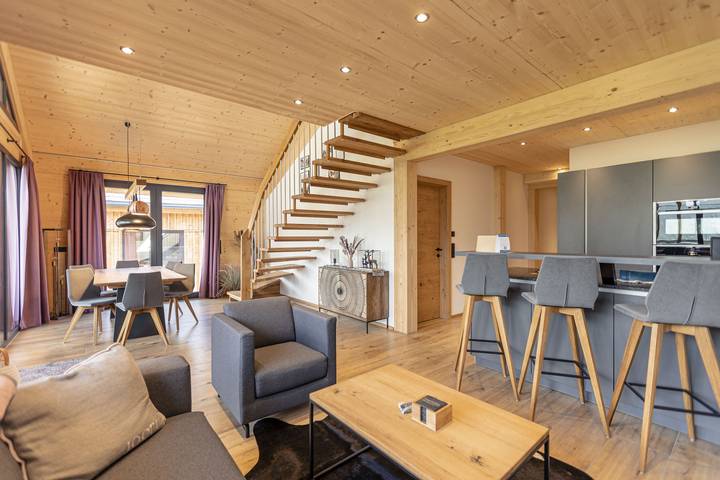 Hütte für 6 Personen, mit Terrasse und Sauna in Haus