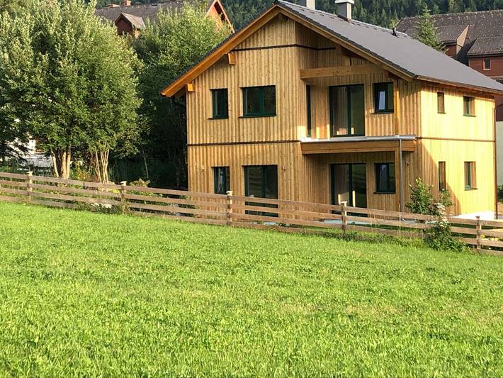 Vakantiewoning voor 2 personen, with Balkon and Terras as well as Tuin in Grundlsee
