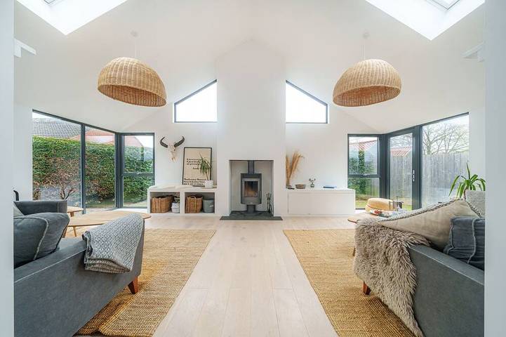 Cottage for 6 people, with garden, with pets in Holme-next-the-Sea