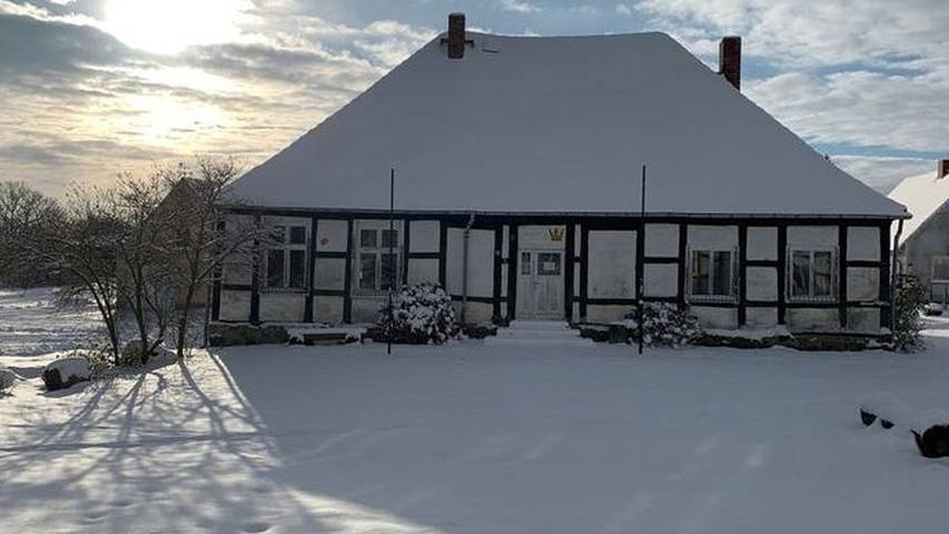 Ferienwohnung für 4 Personen, mit Garten und Terrasse in Schmatzin