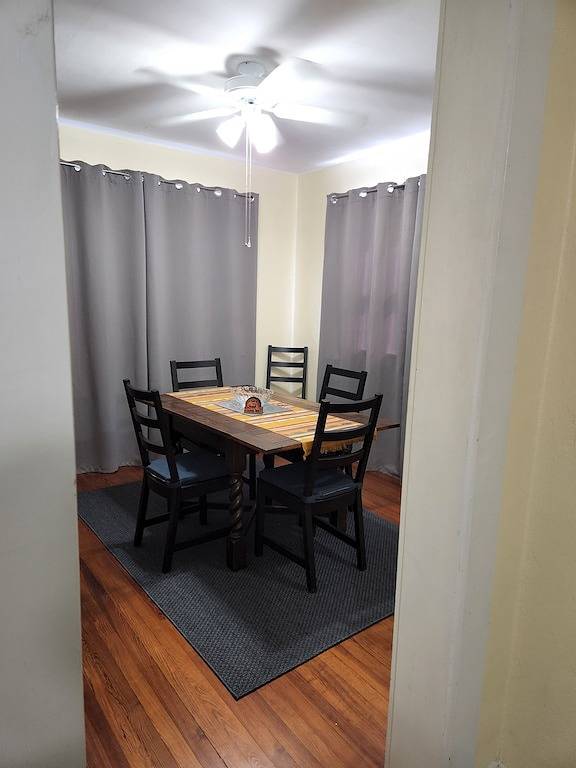 Charming Mt Dora 2 Bedroom Home - 1 mile from Historic Downtown! in Mount Dora, Lake County