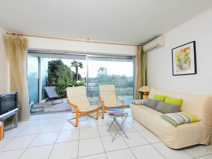Ferienwohnung für 4 Personen, mit Terrasse und Garten in Cannes - 2